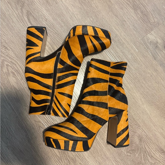 Steve Madden Shoes - Steve Madden Zebra Stripe Heeled Boots - Black and Orange